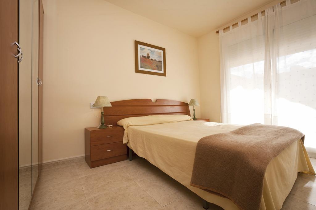 Rentalmar Bellavista Apartamentos Miami Platja  Habitación foto